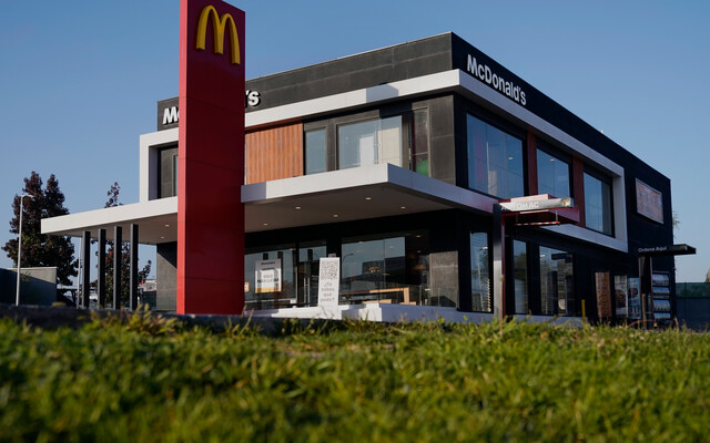Arcos Dorados anuncia erradicación de colorantes y saborizantes artificiales en los productos de la Cajita Feliz de McDonald’s