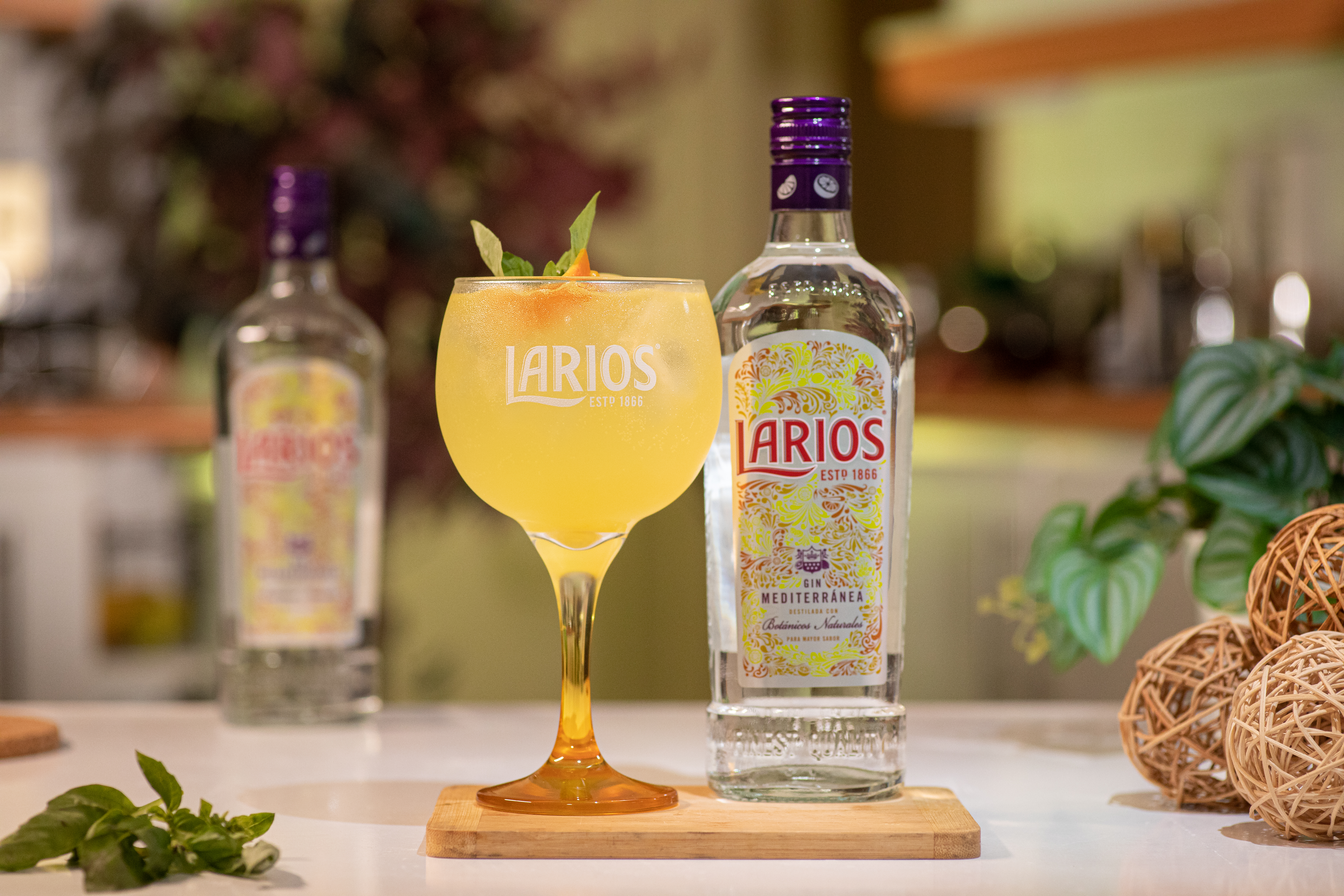Celebra el Día del Gin Tonic con recetas de elegantes cócteles
