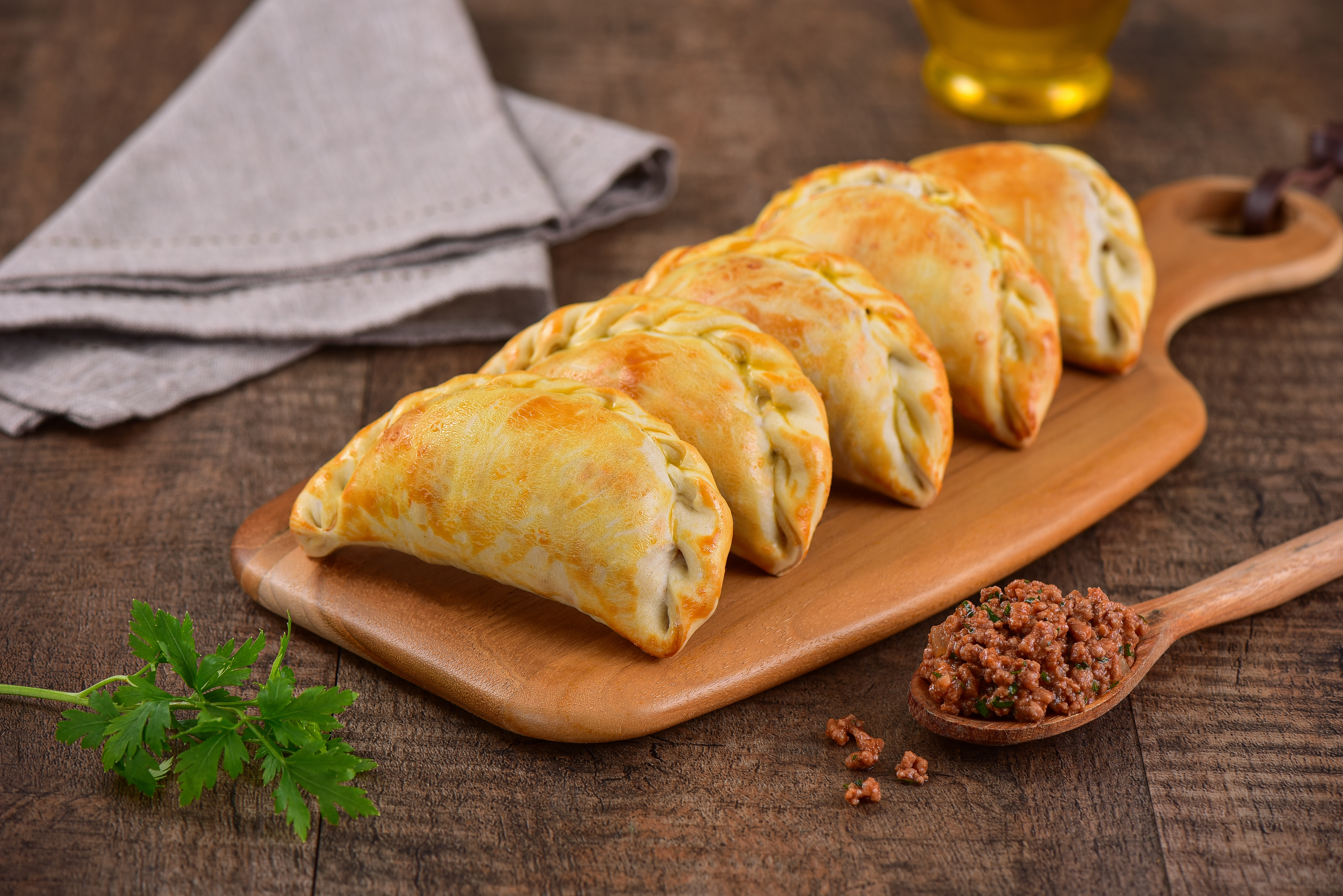 Celebra el Día Mundial de la Empanada con la mejor receta para disfrutar en familia