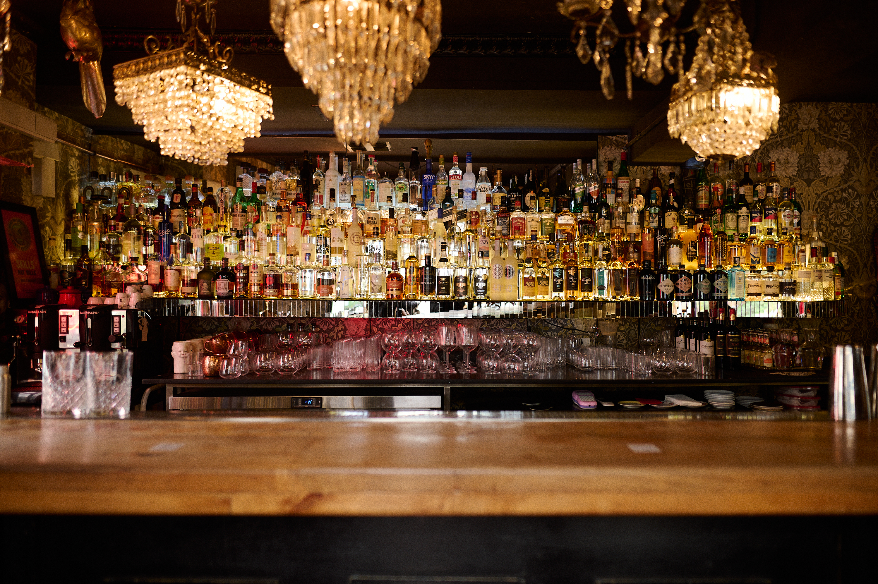 Bar La Providencia, coctelería con sello local y una de las mayores selección de piscos nacionales del país