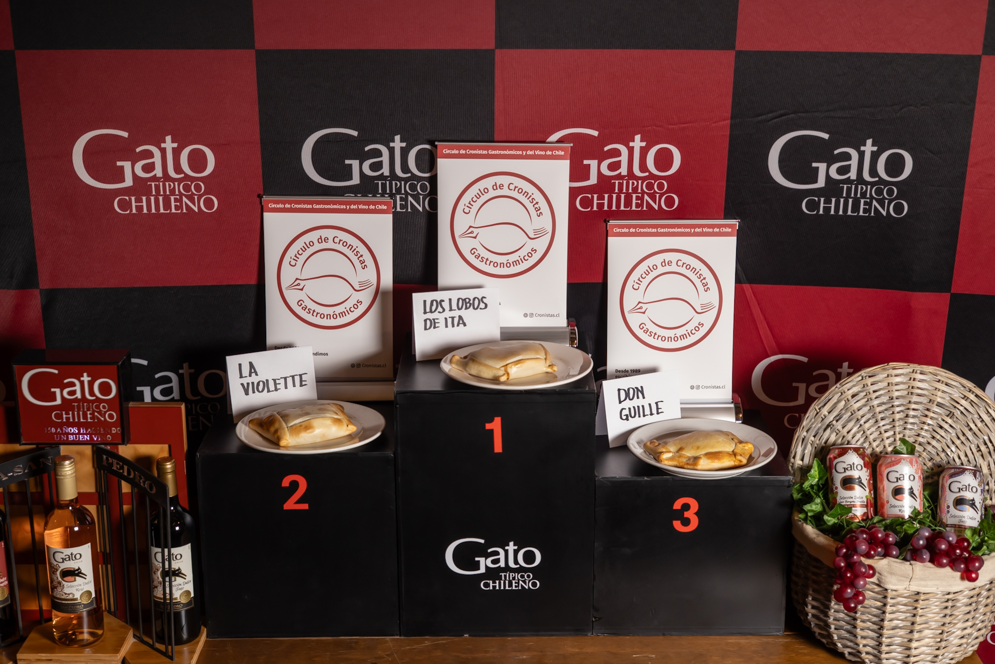 Los Lobos de Ita gana el concurso a la Mejor Empanada de Pino del                                                  Gran Santiago 2026
