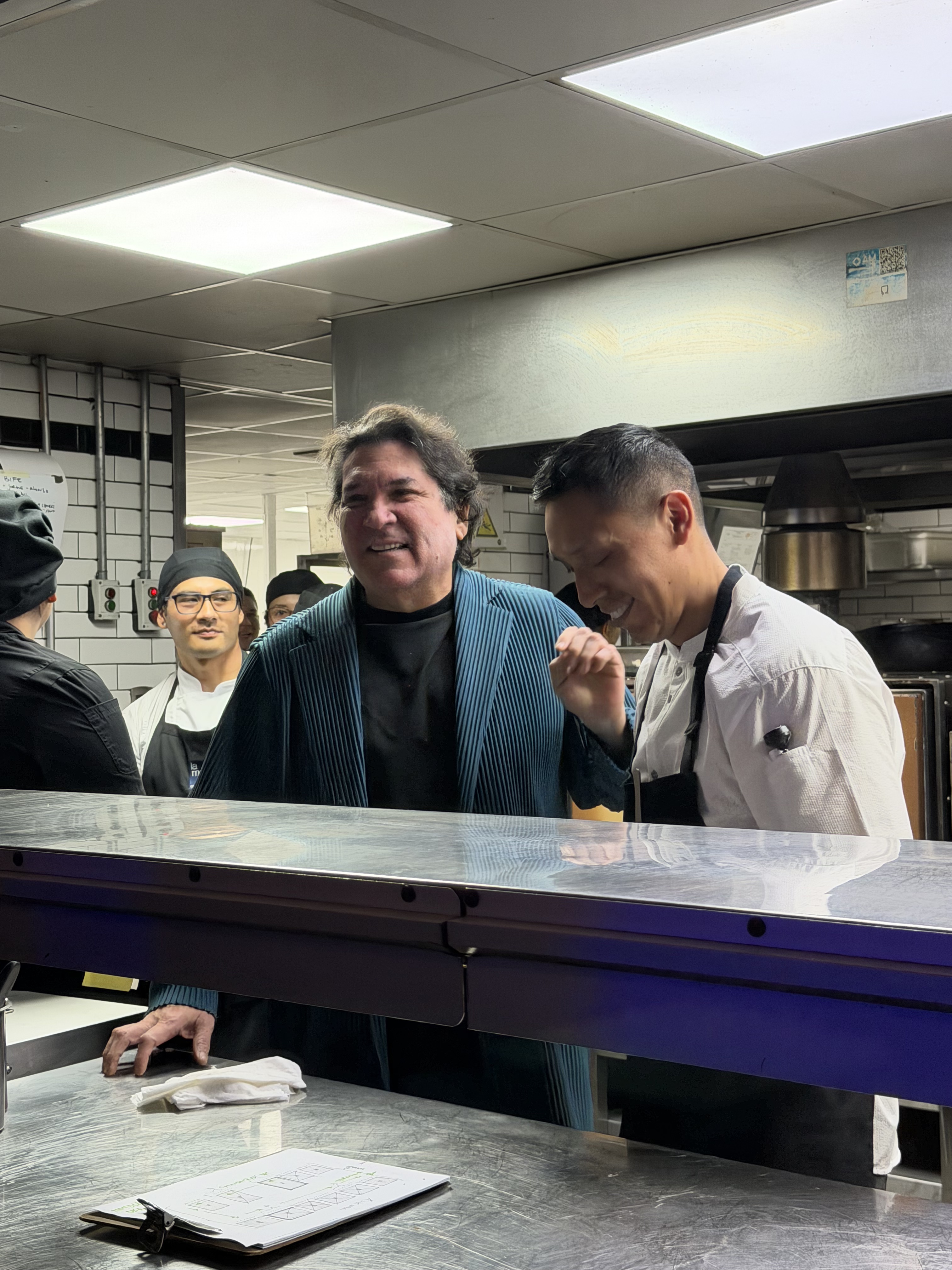 La Mar celebra 18 años en Chile junto a Gastón Acurio